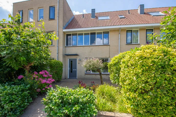 Terraced house for sale: Regelhaalder 11, Warmenhuizen-Zuid Warmenhuizen
