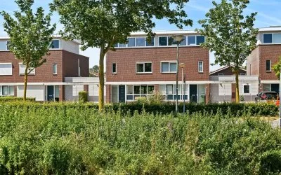 Tussenwoning te koop: Regenboog 145, Groenoord Elst