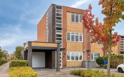 Hoekwoning te koop: Regenboogven 31, Verspreide huizen Scherpenering en Landsaard Veldhoven