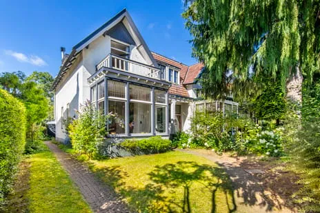 Semi-detached for sale: Regentesselaan 15, Boslaan Bussum