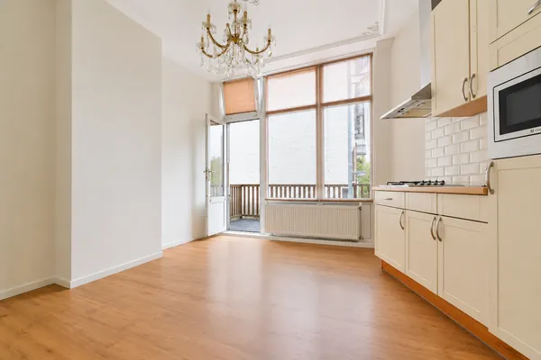 Studio te huur: Regentesselaan 161D, Rond de Energiecentrale 'S-Gravenhage