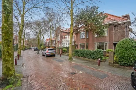 Twee-onder-één-kap te koop: Regentesselaan 17A, Leeuwendaal Rijswijk (Zh)