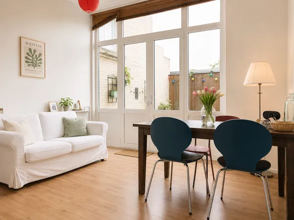 Studio te huur: Regentesselaan 185A, Rond de Energiecentrale 'S-Gravenhage