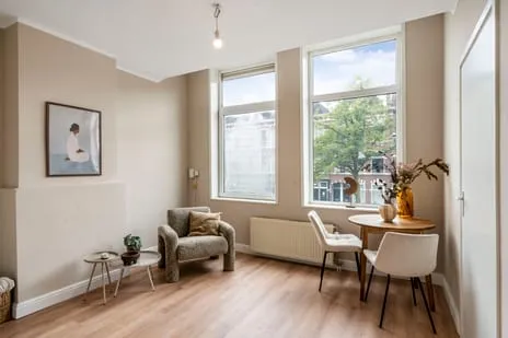 Studio te koop: Regentesselaan 354, Rond de Energiecentrale 'S-Gravenhage