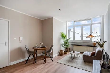 Studio te koop: Regentesselaan 354A, Rond de Energiecentrale 'S-Gravenhage