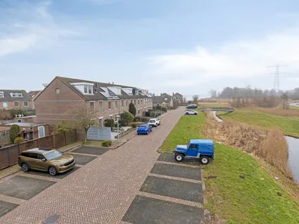 Hoekwoning te koop: Regenwulp 14, Muiderberg