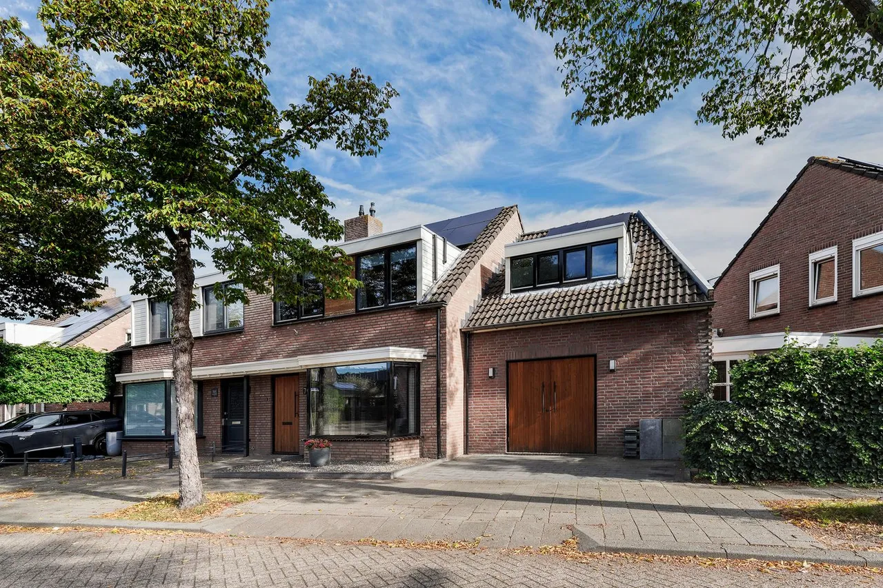 Tussenwoning te koop: Regge 78, Tilburg