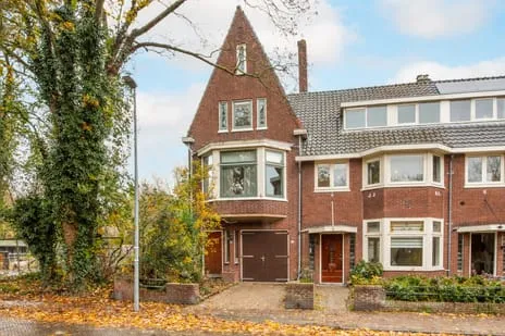 Tussenwoning te koop: Regulierslaan 29, Oranjepark Alkmaar