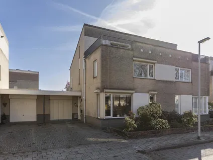 Tussenwoning te koop: Reiger 3, De Kelen Veldhoven