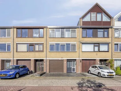 Tussenwoning te koop: Reigerlaan 26, Vogelbuurt Boskoop