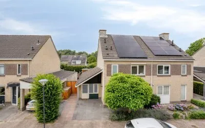 Twee-onder-één-kap te koop: Reigersbekstraat 8, De Vughtse Hoeven Vught