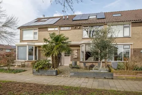 Tussenwoning te koop: Reigersingel 26, Uitbreiding Dorp Bergambacht
