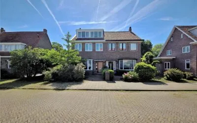 Twee-onder-één-kap te huur: Reigerstraat 44, Badhoevedorp Centrum Badhoevedorp