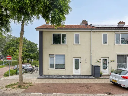 Hoekwoning te koop: Reigerstraat 8, Vogelplein-Aalscholverstraat en omgeving Dordrecht