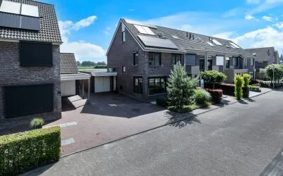Corner house for sale: Reijer Bronsstraat 28, Blankenhoef Terschuur