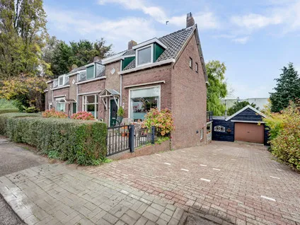 Hoekwoning te koop: Reijerwaardseweg 62, Barendrecht
