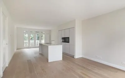 Appartement te huur: Reijnier Vinkeleskade 68-1, Banpleinbuurt Amsterdam