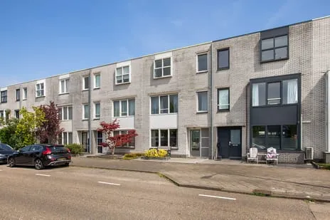 Tussenwoning te koop: Reina Prinsen Geerligsdreef 71, Hoofddorp Toolenburg Oost Hoofddorp