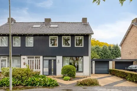 Tussenwoning te koop: Reinaartsingel 37, Malpertuis Maastricht