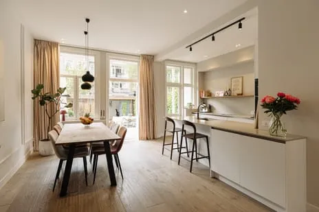 Apartment for sale: Reinier Claeszenstraat 25H, Trompbuurt Amsterdam
