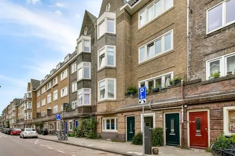 Appartement te koop: Reinier Claeszenstraat 45H, Trompbuurt Amsterdam