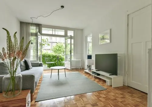 Appartement te koop: Reinier Claeszenstraat 80-1, Trompbuurt Amsterdam