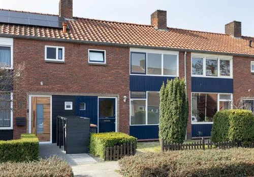 Tussenwoning te koop: Reinierstraat 22, Hengelo