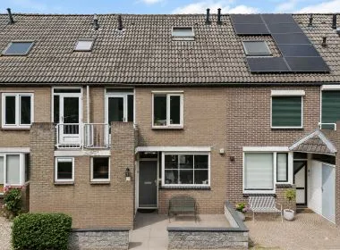 Tussenwoning te koop: Reinoutsgaarde 12, Gaarden Nieuwegein
