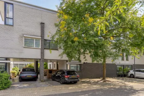 Terraced house for rent: Rembrandterf 6, Centrum Vught