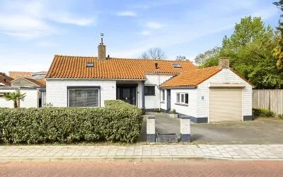 Vrijstaande woning te koop: Rembrandtlaan 15, Bloemenlaan e.o. West Vlissingen