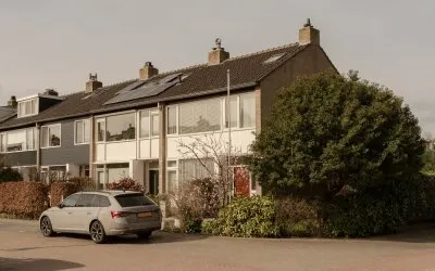 Hoekwoning te koop: Rembrandtlaan 15, Vlietwijk Voorschoten