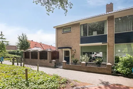 Twee-onder-één-kap te koop: Rembrandtlaan 15A, Franse Gat Veenendaal