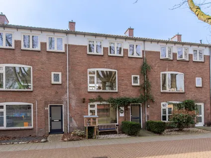 Tussenwoning te koop: Rembrandtlaan 25, Veenendaal