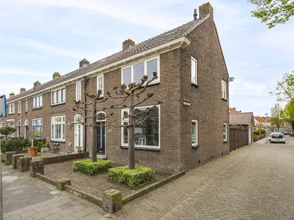 Hoekwoning te koop: Rembrandtlaan 29, Winklerplein-Zuid Sliedrecht