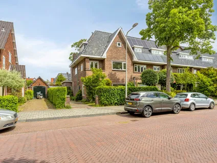 Hoekwoning te koop: Rembrandtlaan 33, Heemsteedse Dreef, Schildersbuurt en omgeving Heemstede
