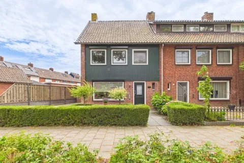 Hoekwoning te koop: Rembrandtlaan 35, Noordpolder Terneuzen