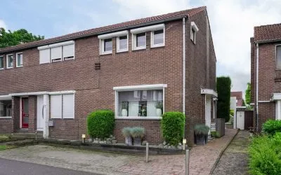Hoekwoning te koop: Rembrandtstraat 29, Meezenbroek Heerlen