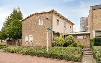 Twee-onder-één-kap te koop: Rembrandtstraat 34, Centrum IJsselmuiden Ijsselmuiden