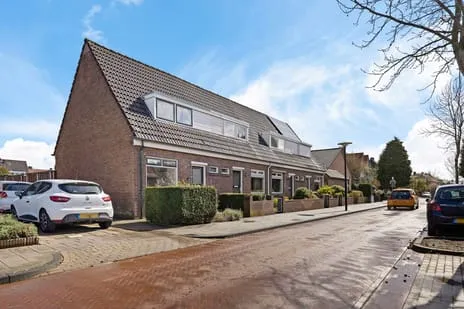 Hoekwoning te koop: Rembrandtstraat 36, 't Wilbert Hengelo
