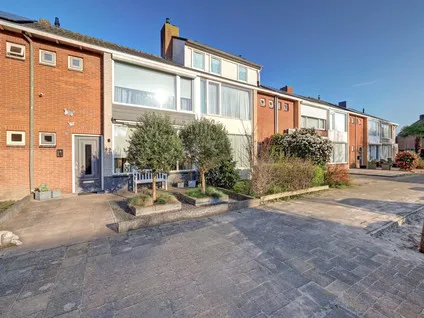 Tussenwoning te koop: Rembrandtstraat 49, Vlijmen