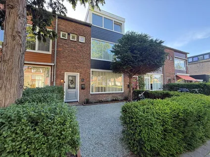 Tussenwoning te huur: Rembrandtweg 454, Vredeveldbuurt Amstelveen