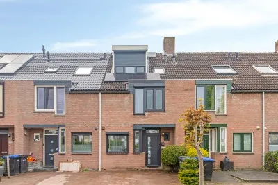 Tussenwoning te koop: Remmerstein 101, Wittenstein en omgeving Dordrecht