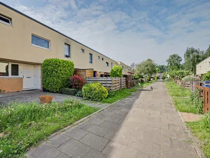 Tussenwoning te koop: Remmersteinpad 5, Landgoederenbuurt Oost Almere