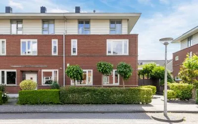 Hoekwoning te koop: Renate Rubinsteinlaan 5, Schrijversbuurt Amstelveen
