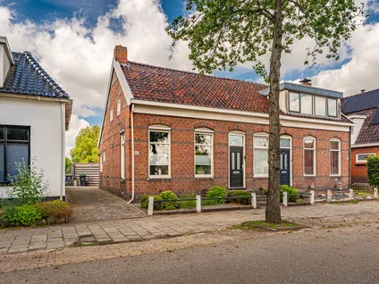 Twee-onder-één-kap te koop: Rengerslaan 87, Kolham Kolham