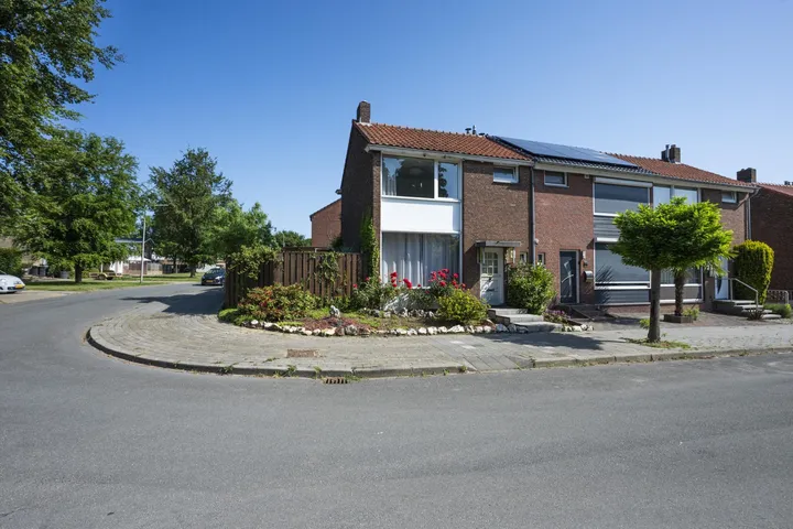 Hoekwoning te koop: Renierstraat 16, Kaalheide Kerkrade