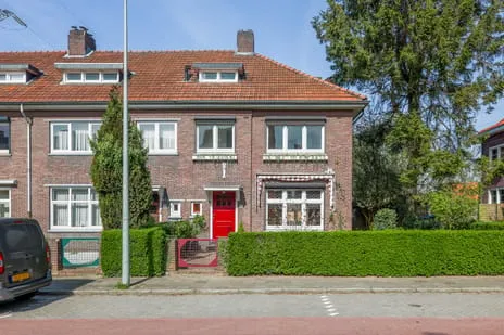 Hoekwoning te koop: Rennemigstraat 14, Groot Rennemig Heerlen