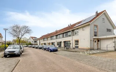 Hoekwoning te koop: Renoirhof 110, Hoorn