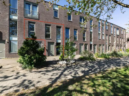 Appartement te koop: Renoirstraat 58, Tussen de Vaarten Z.- Zuidwest Almere