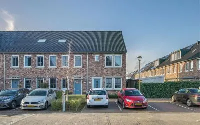 Hoekwoning te koop: Renske Boonstraat 117, Triangel Waddinxveen